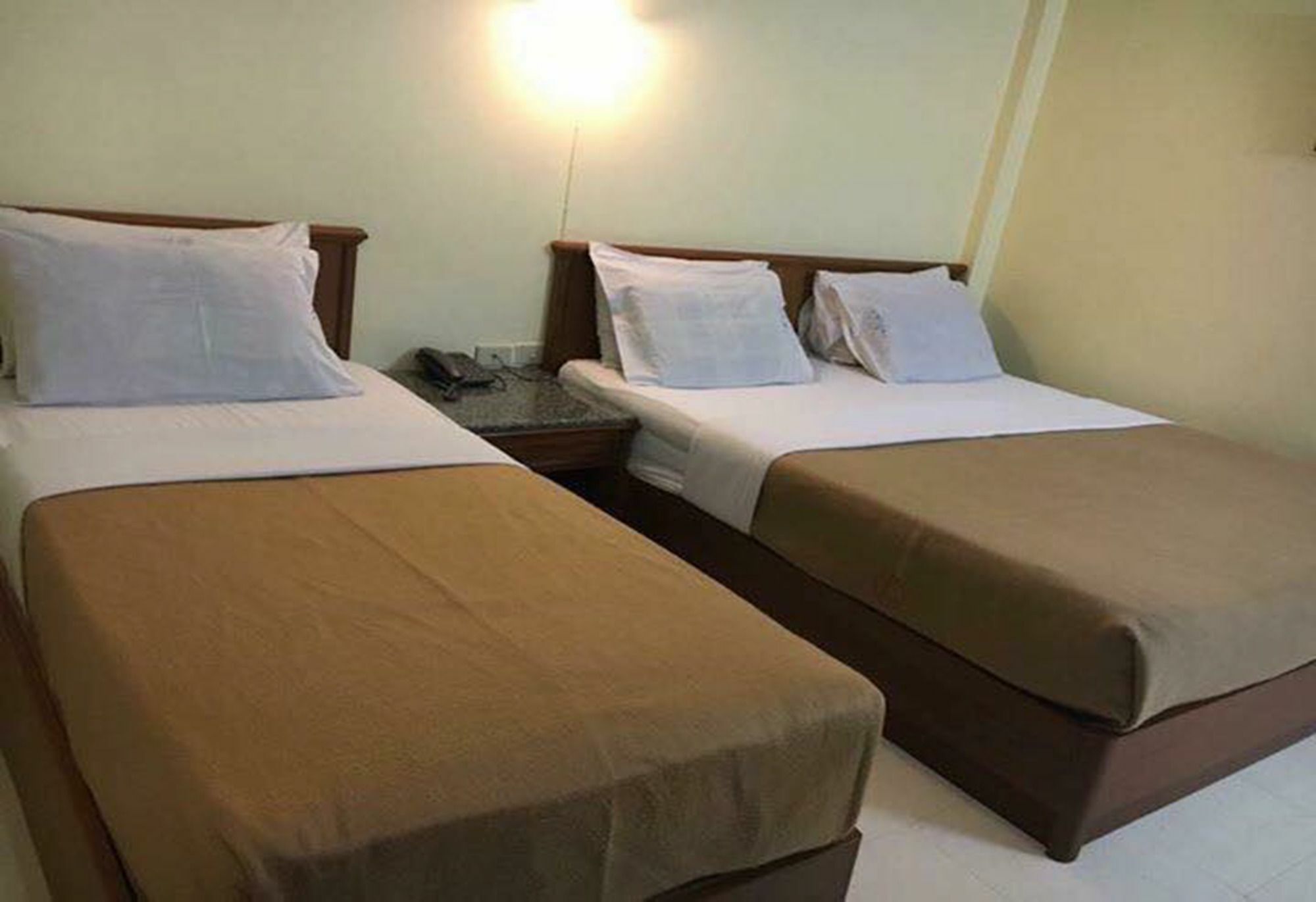 Lisa Chiang Mai Hotel Exterior photo